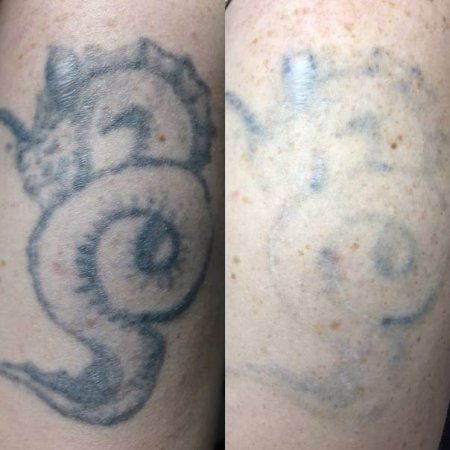 Перевернутый месяц тату