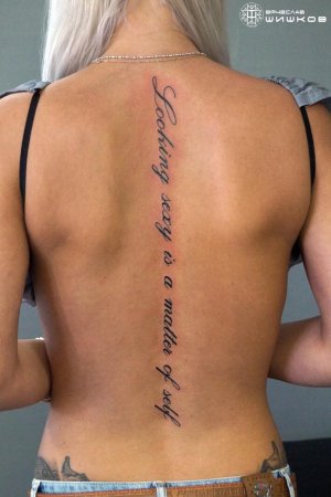 Тату надписи для девушек