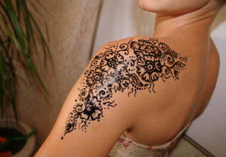 Временное тату хной