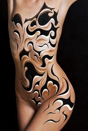 Боди арт тату