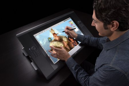 Wacom Cintiq 24hd Touch (DTH-2400)