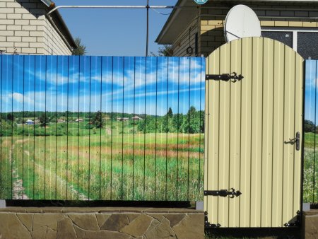 Забор из профнастила с рисунком