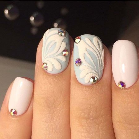 Объемный маникюр