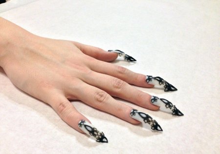 Рисунок 3d на в маникюре