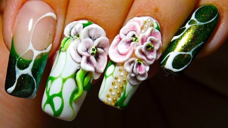 Маникюр с гелевой лепкой