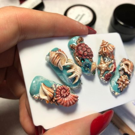 Объемный маникюр