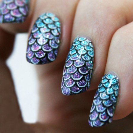 Маникюр чешуя дракона