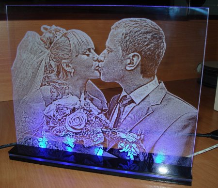 Гравировка на орг стеккле