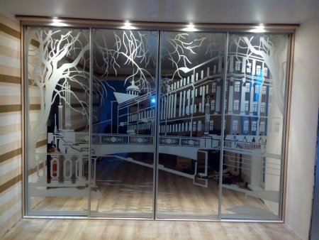 Шкаф купе с пескоструйным рисунком