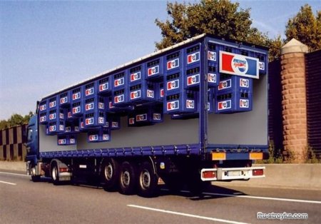 Реклама на грузовых автомобилях