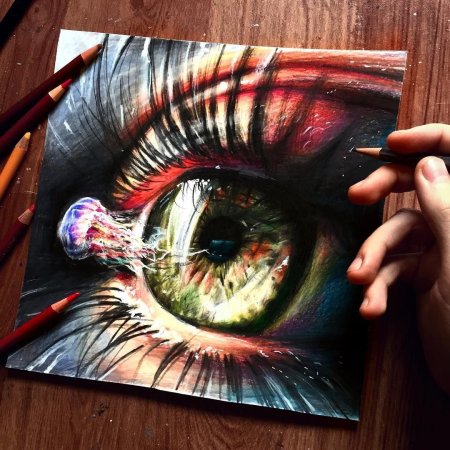 Реализм цветными карандашами