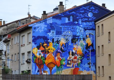 Французский уличный художник Патрик Коммеси