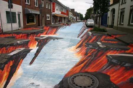 Уличное искусство на асфальте