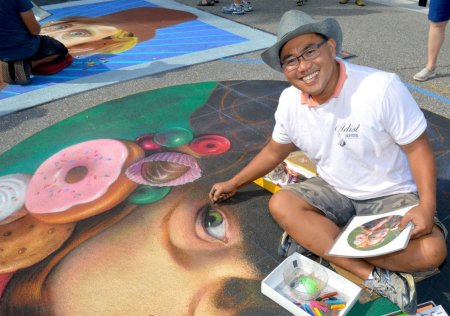 Джулиан Бивер картины на асфальте