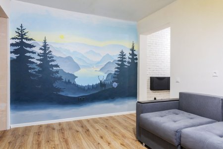 Роспись стен горы