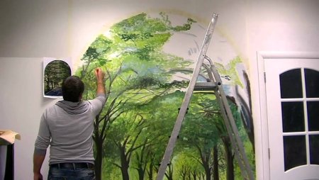 Природа на стене красками