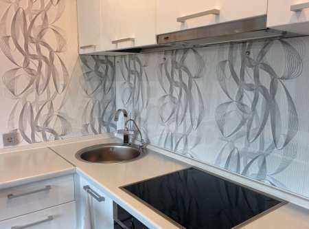 Стеновая панель для кухни черно белая