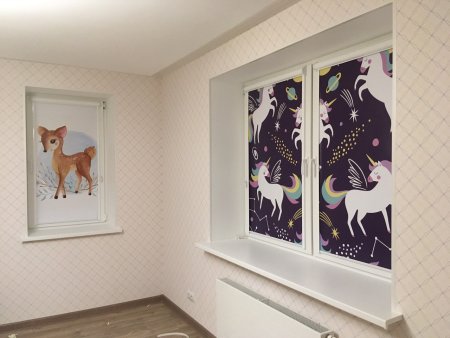 Рулонные шторы с принтом собак