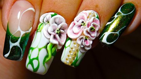 Маникюр с гелевой лепкой