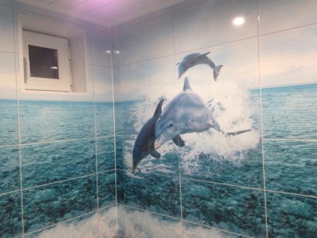 Панели с дельфинами в ванной