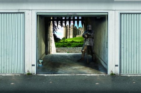 Необычные гаражные ворота