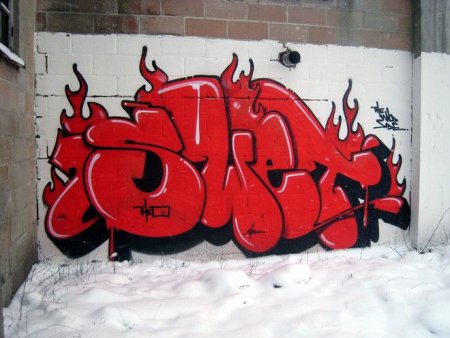 Красное граффити