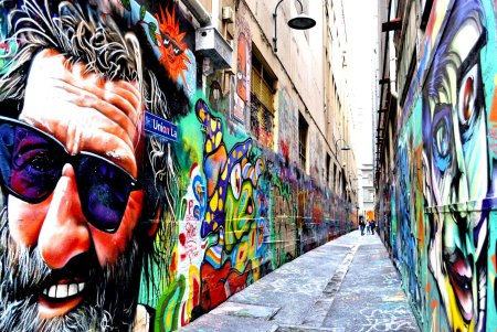 Уличные граффити
