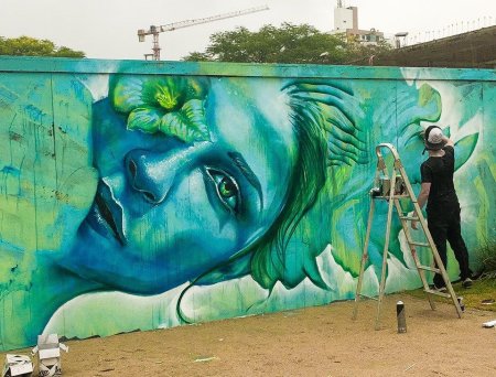 Арт стена баллончиком