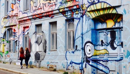 Роспись стен на улице