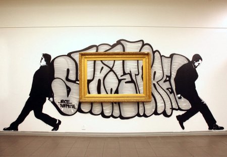 Креативное граффити на стене