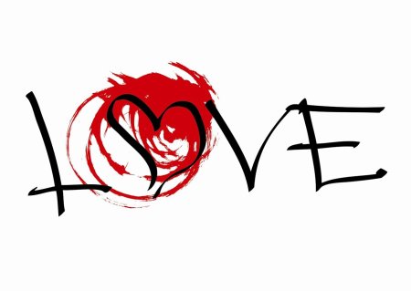 Надпись Love на белом фоне