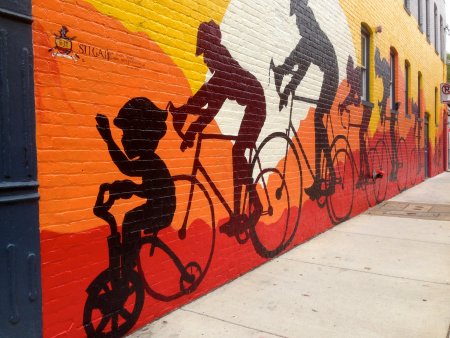 Разрисованные стены на улице