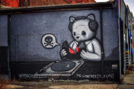 Граффити Маркет на бумаге