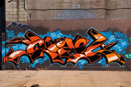 Граффити Маркет Дмитровская