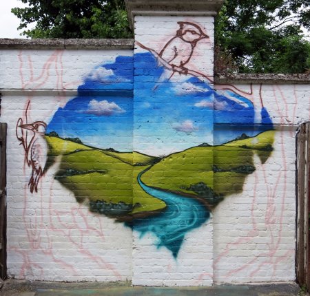 Пейзаж на уличной стене