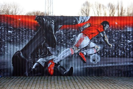 Спортивные граффити на стенах