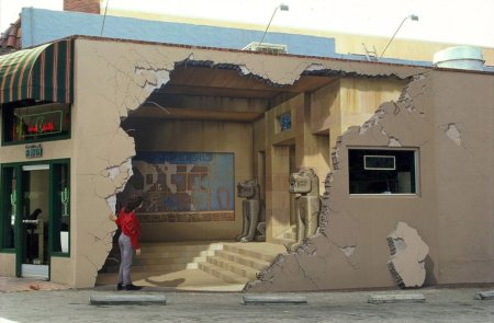 Рисование на стенах домов