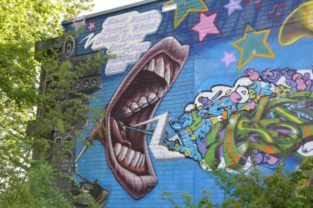 Граффити Север