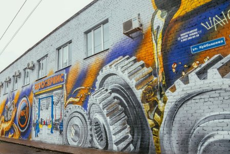 Роспись стен в гараже