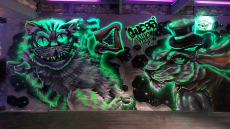 Неоновая подсветка граффити