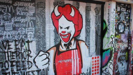 Madness граффити