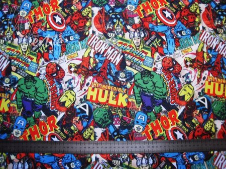 Ткань с супергероями