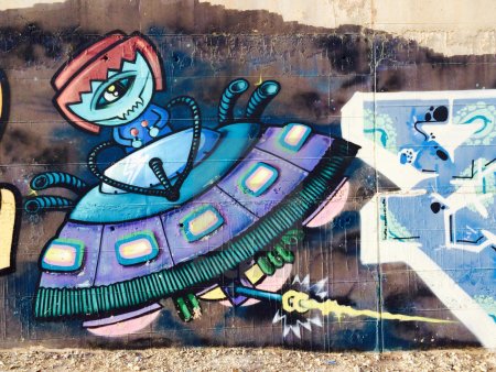 Граффити UFO