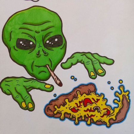 Инопланетянин с косяком