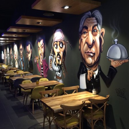 Роспись стен в баре