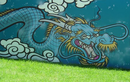 Китайский дракон граффити