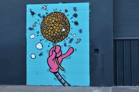 Рисунки на стену