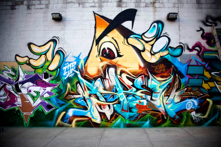 Световой стрит арт