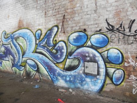 Рисунок на стене дома не граффити (44 фото)