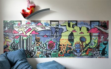 Разрисованные стены в квартире граффити